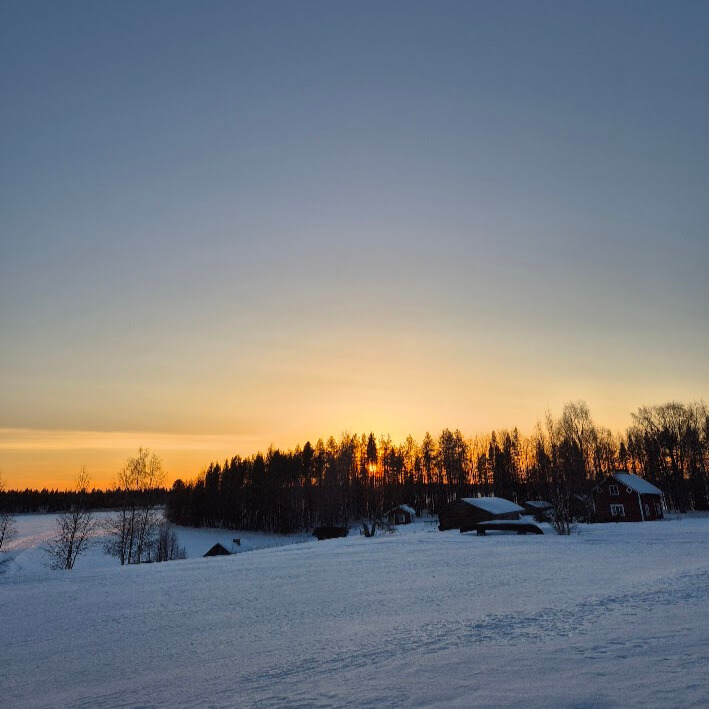 We’re Writing Travel Guides – Tell Us What YOU Need!